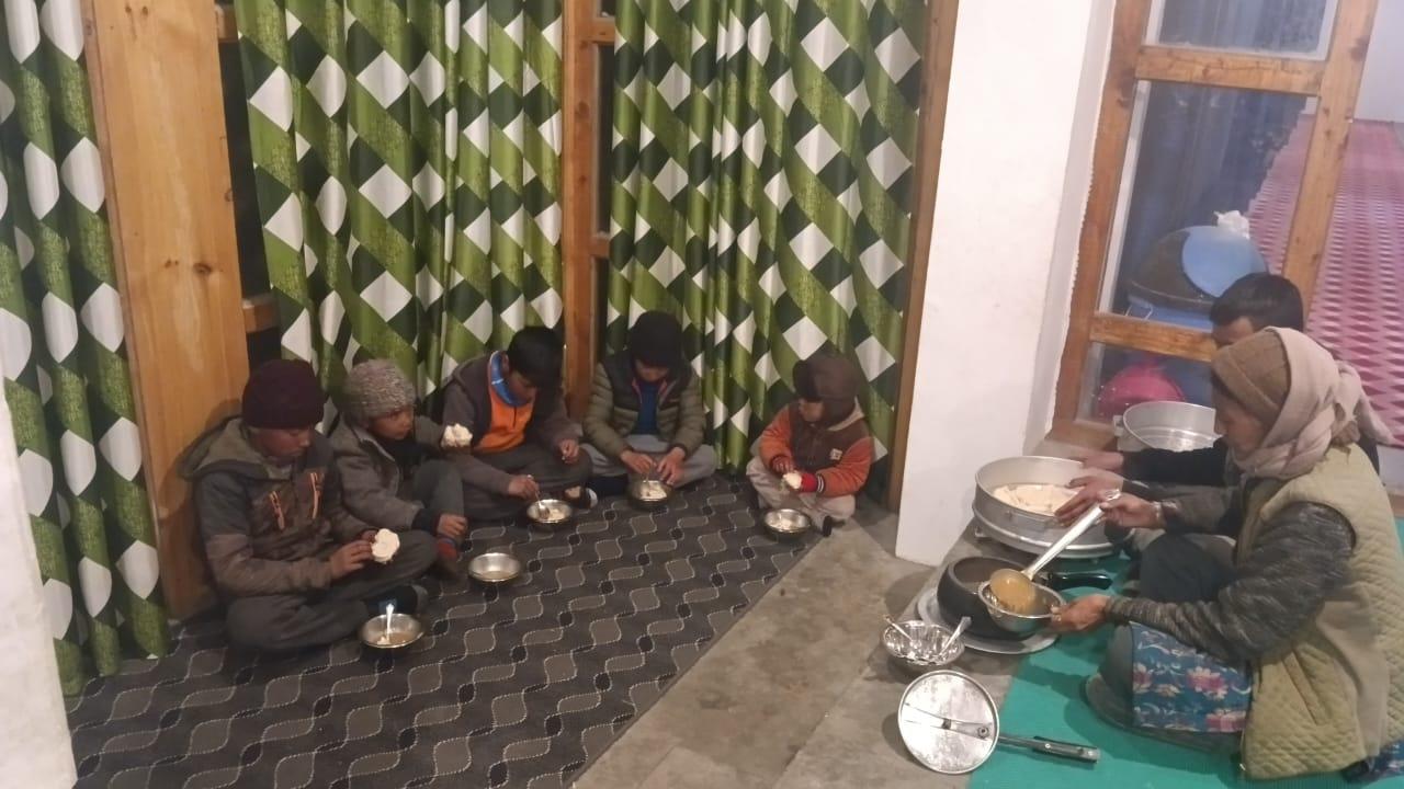 Repas à l'internat de la lmhs