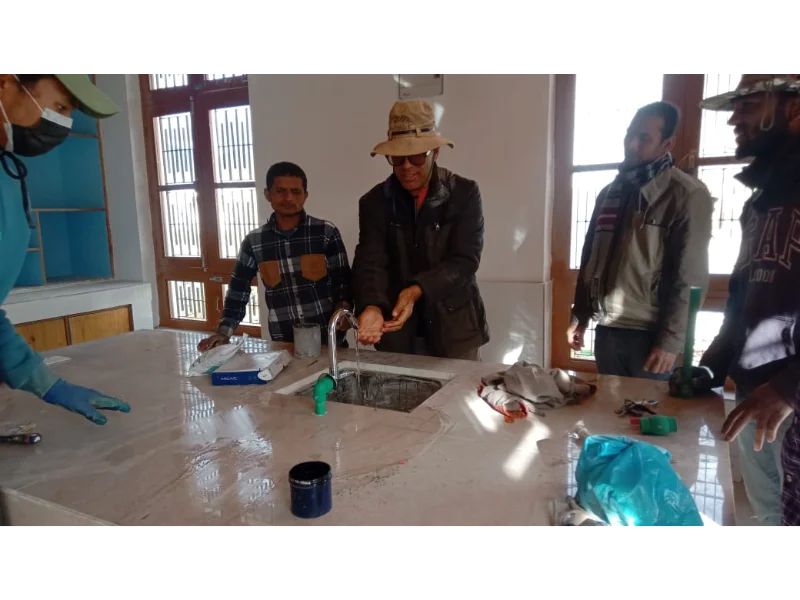 Laboratoire - branchement de l'eau